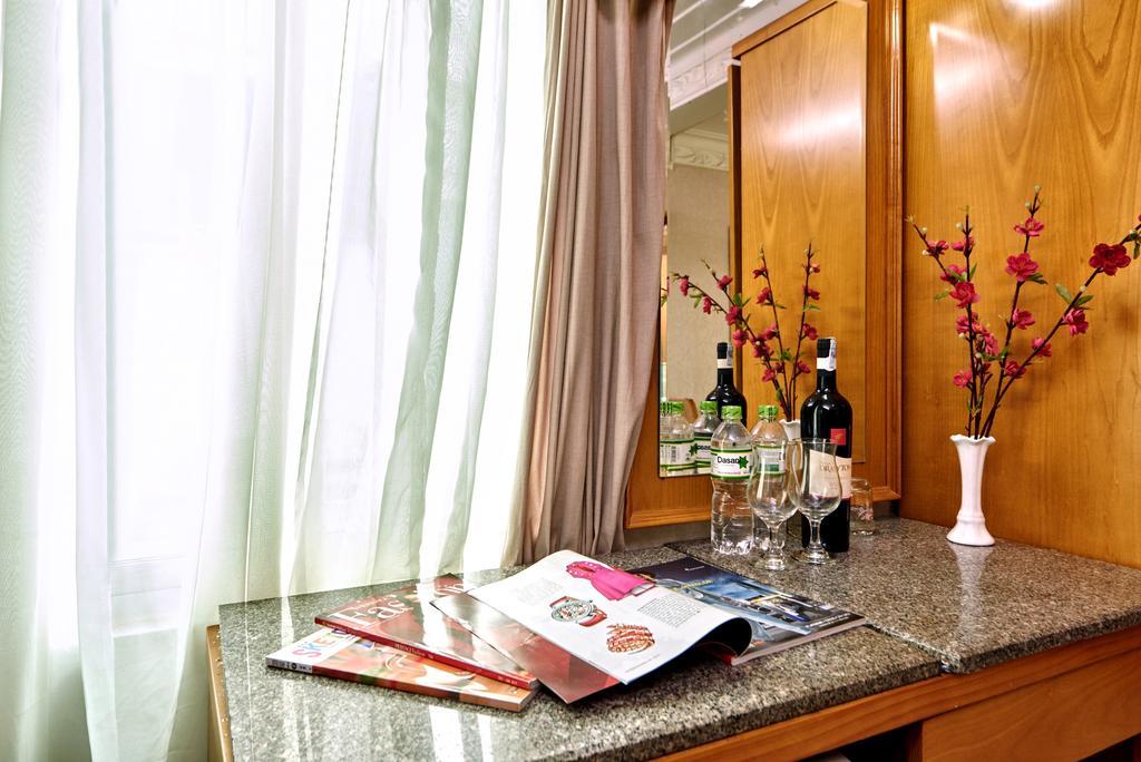 Mai Phai Hotel Хошимин Экстерьер фото
